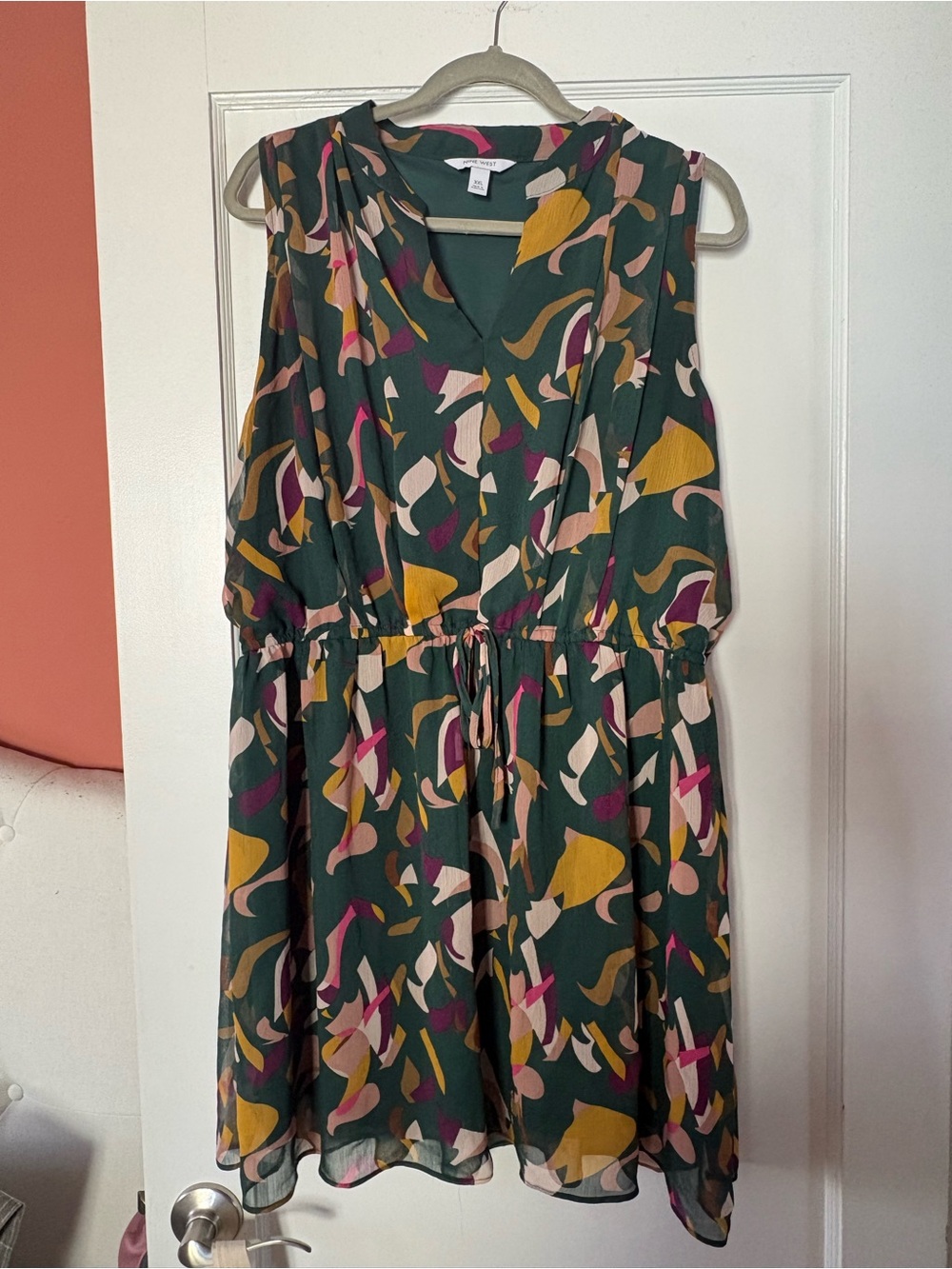 Nine West Sleeveless Green Abstract Print Drawstring Waist Dress